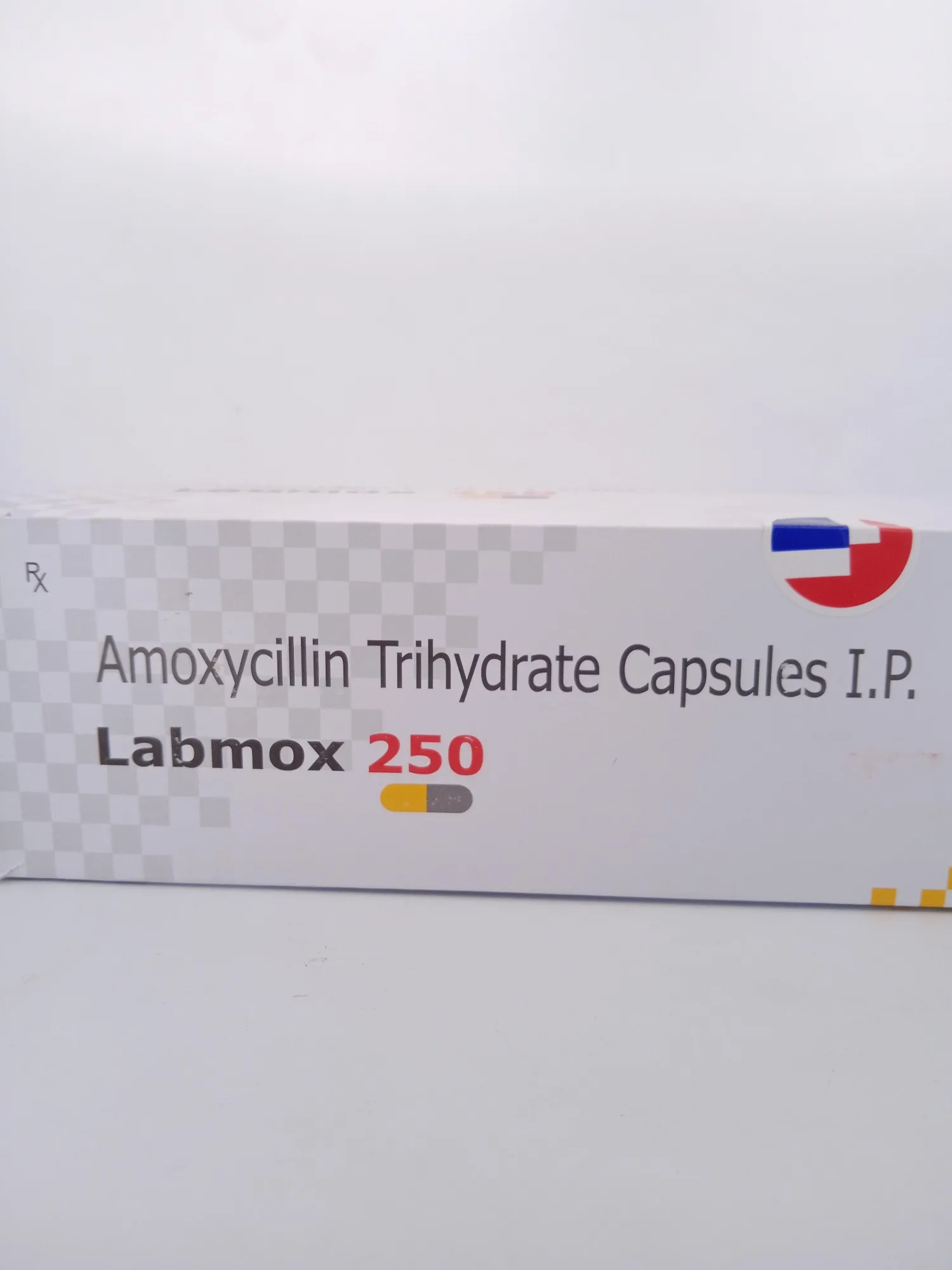 LABMOX 250 MG - 10 CAPSULES